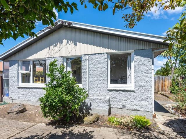Apartment for rent in Heathcote, Canterbury
