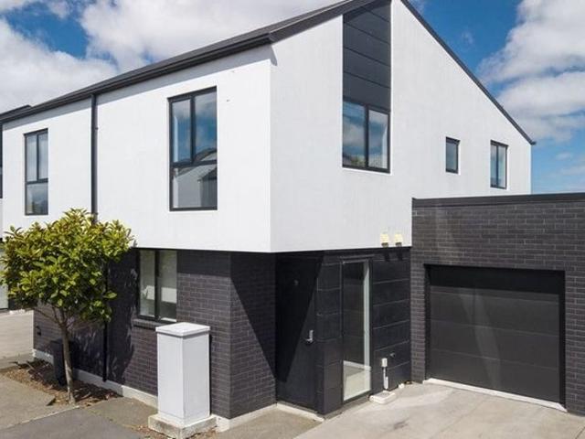 House for rent in Edgeware, Canterbury