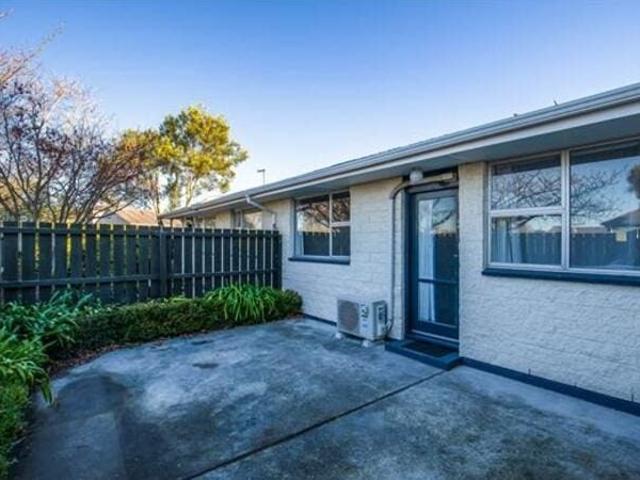 Apartment for rent in Heathcote, Canterbury