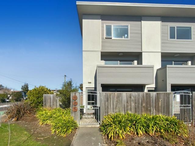 House for rent in Heathcote, Canterbury