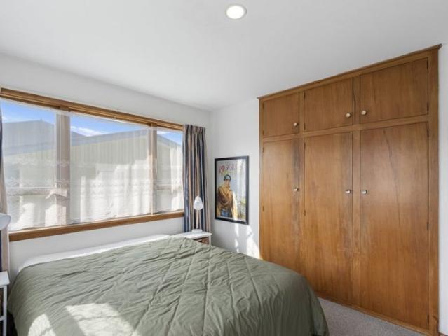 Apartment for rent in Edgeware, Linwood-Central-Heathcote Community
