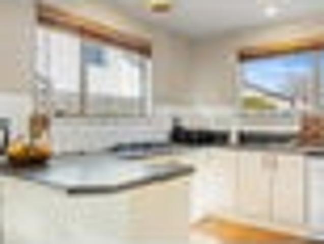 House for rent in Heathcote, Canterbury