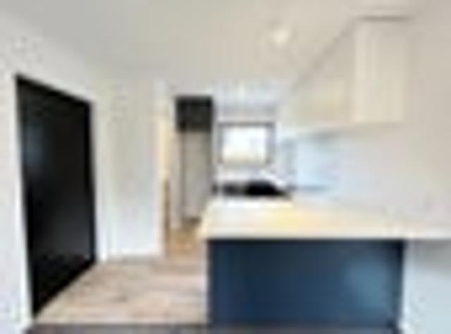 Townhouse for rent in Edgeware, Canterbury