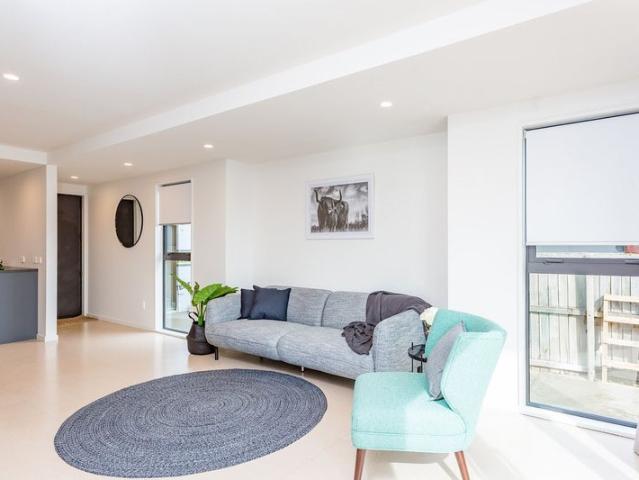 House for rent in Edgeware, Canterbury