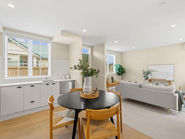House for rent in Edgeware, Canterbury