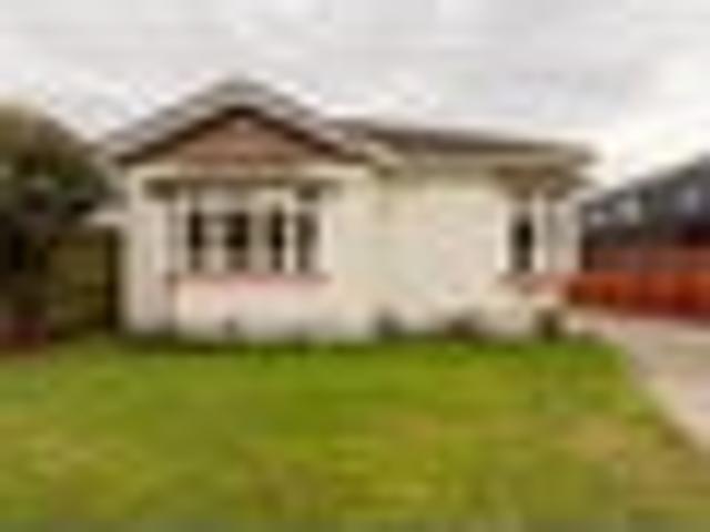 House for rent in Saint Albans, Canterbury