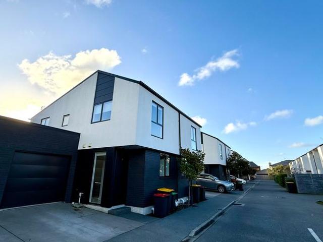House for rent in Edgeware, Canterbury