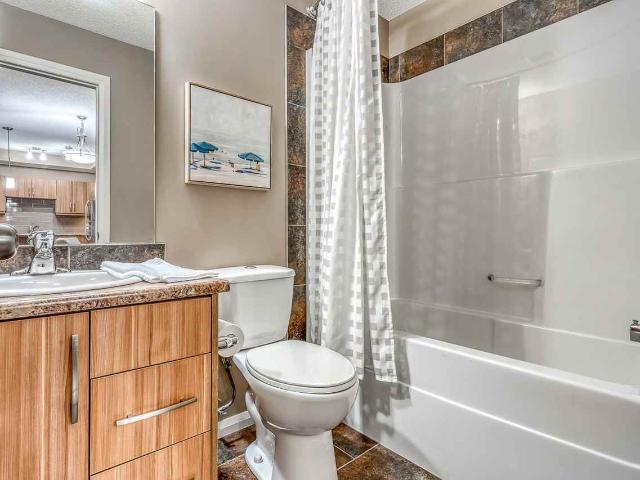 Apartment for rent in Wedgewood, Alberta
