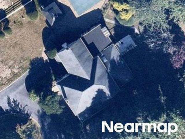 House for sale in Saint James