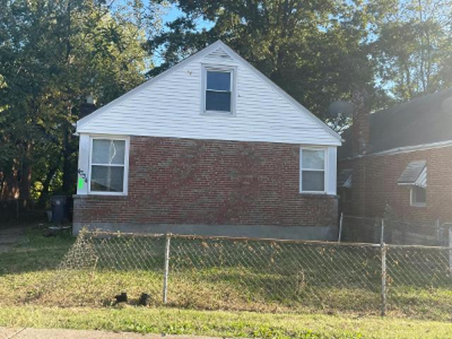 House for sale in Pine Lawn, Saint Louis County