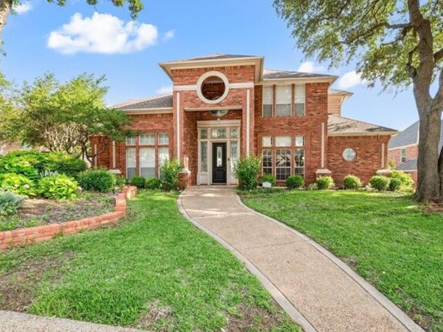 House for sale in Colleyville, Texas