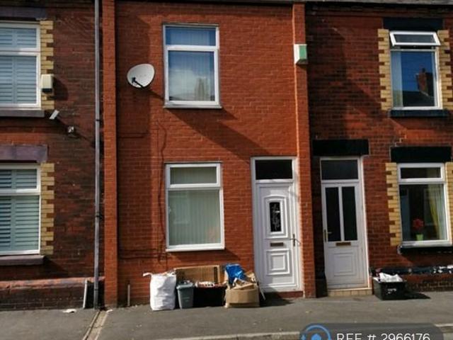 House for rent in Worsley Brow, St Helens