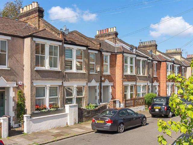 Apartment for rent in Streatham, Greater London