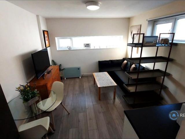 Apartment for rent in Greater London