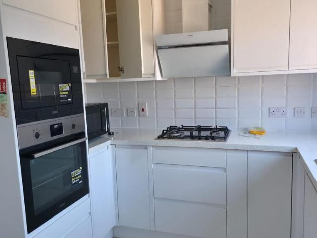 Apartment for rent in South Stanmore, Greater London