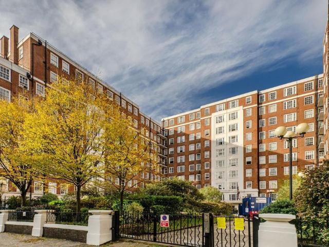 House for rent in Paddington, Greater London