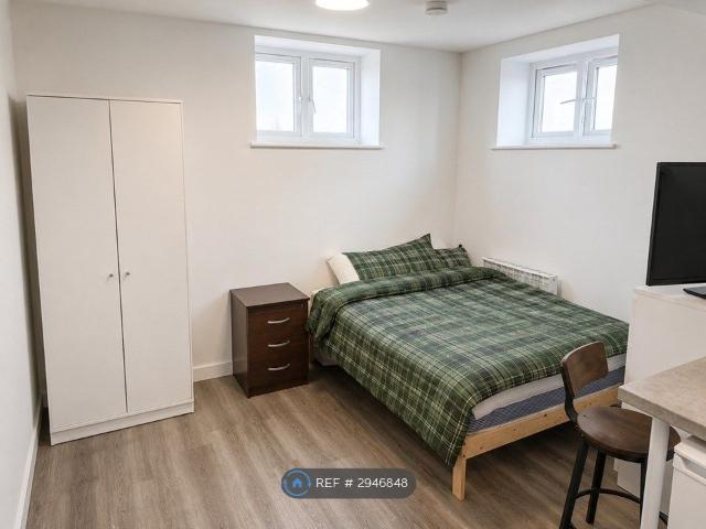 Studio for rent in Dollis Hill, Greater London