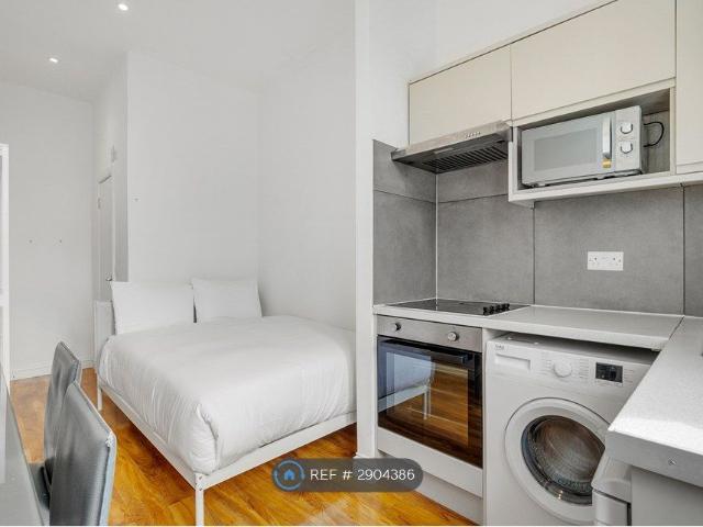Studio for rent in Paddington, Greater London