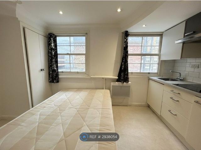 Studio for rent in St. John's Wood, Greater London