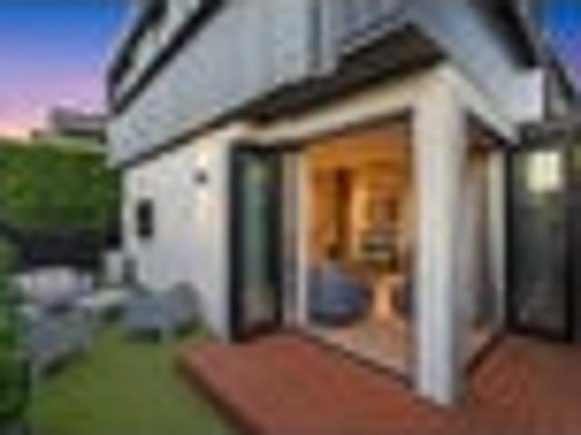 Townhouse for sale in Hillersden