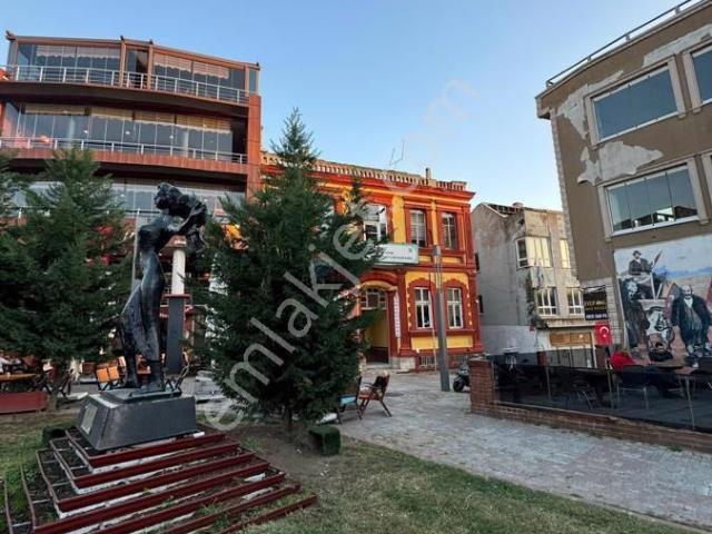 Edirne Merkez içerisinde satılık Villa