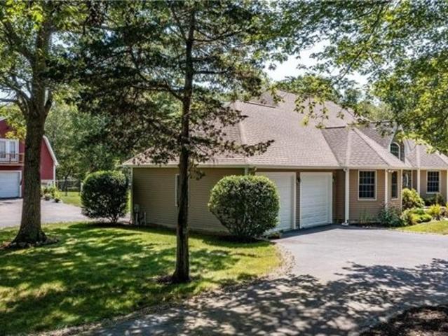 House for sale in Exeter, South County