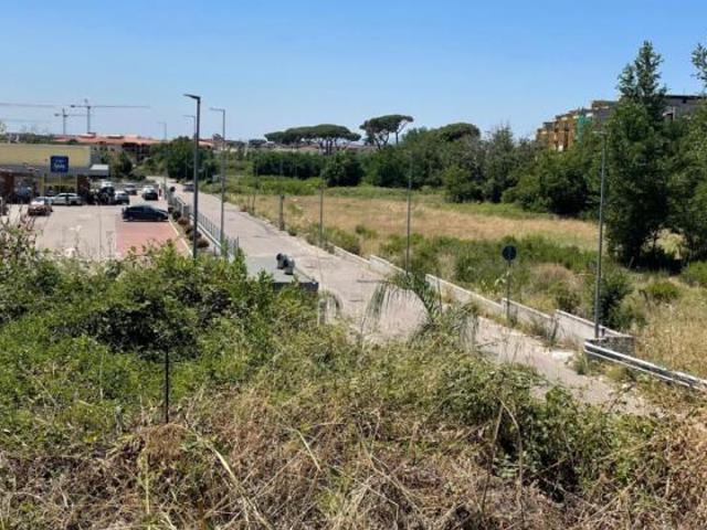 Terreno in vendita a Caserta, Campania
