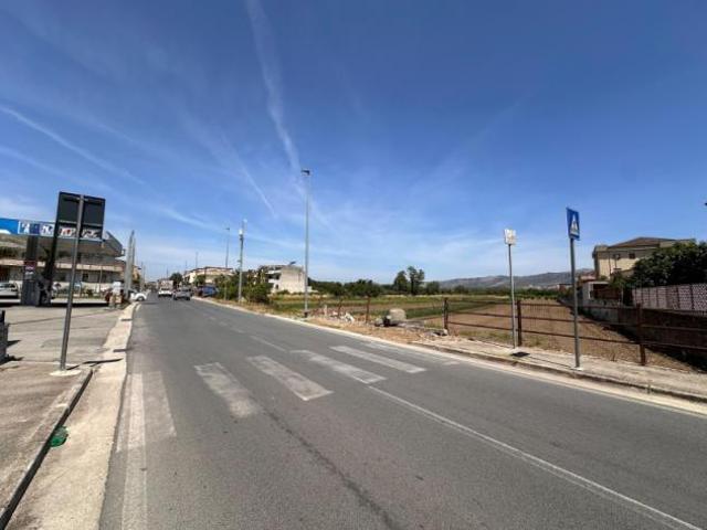 Terreno in vendita a Maddaloni, Campania