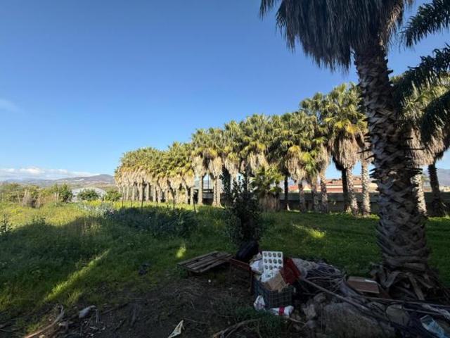 Terreno in vendita a Montecorvino, Campania