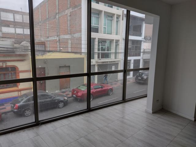 Edificio 5 pisos pleno centro de Arica – Coproch