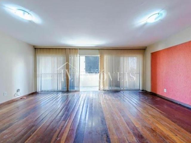 Apartamento venda em Região Geográfica Imediata do Distrito Federal, Região Integrada de Desenvolvimento do Distrito Federal e Entorno