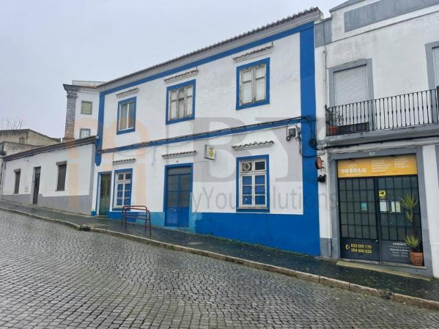 Prédio venda em Beja (Salvador e Santa Maria da Feira), Beja