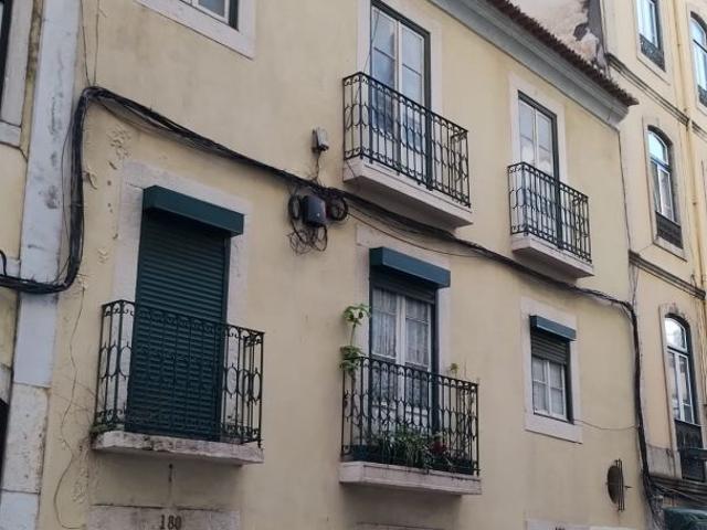 Prédio venda em Santo António, Lisboa
