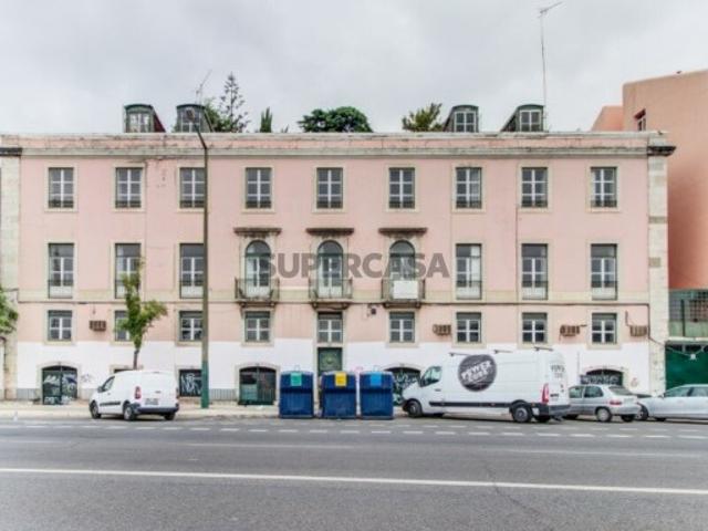 Prédio venda em Lisboa