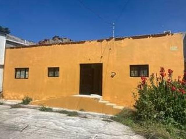 Edificio en venta en Monte Escobedo