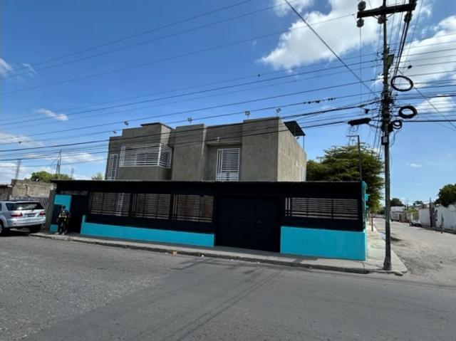 Edificio en venta en Iribarren, Lara
