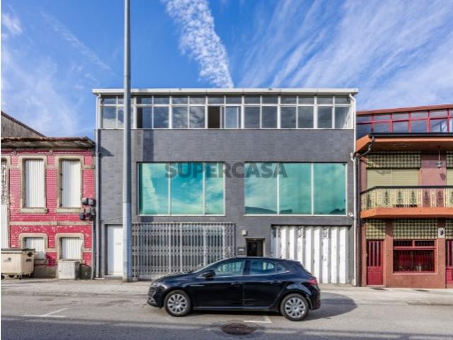 Armazém venda em Alvarinhas, Gondomar