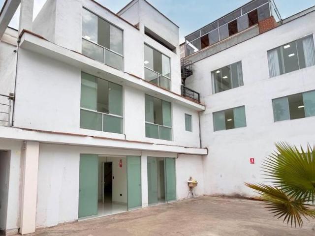 Local Comercial venta en Santiago De Surco, Lima Metropolitana