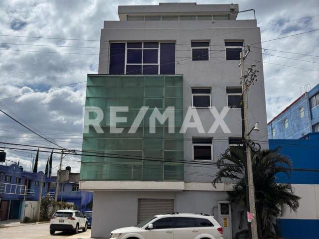 Edificio en venta en Santa Lucía Del Camino, Oaxaca
