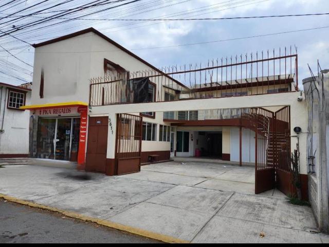 Local Comercial en venta en Metepec, Estado de México