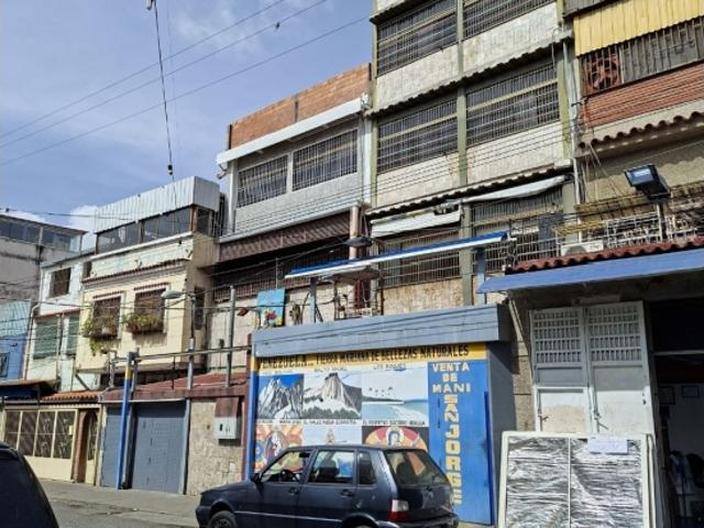 Edificio en venta en Boca De Uchire, Distrito Capital