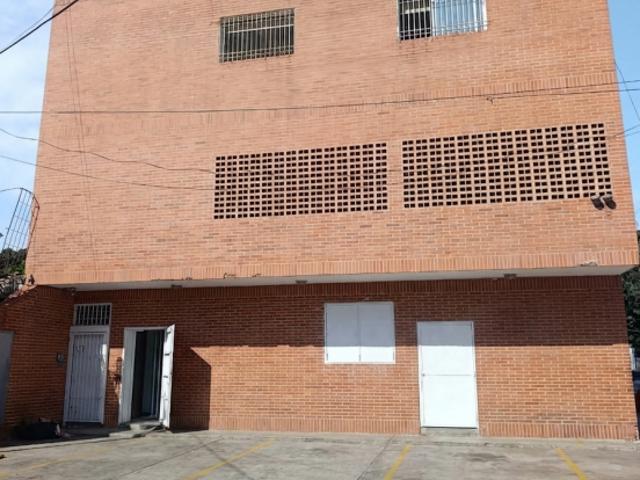 Edificio en venta en Vargas