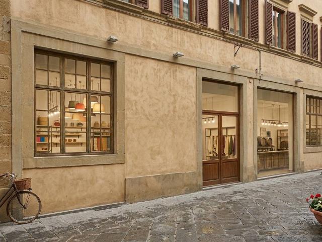 Palazzo in vendita a Viterbo