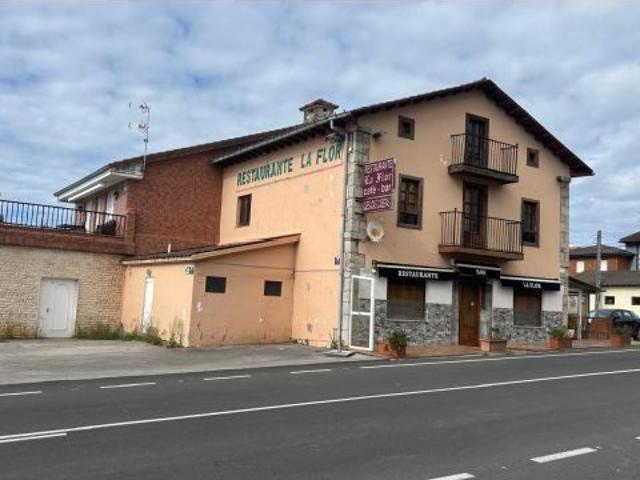 Casa en venta en Barrio La Iglesia, Ribamontán al Monte