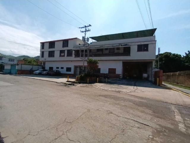 Edificio en venta en Girardot, Aragua