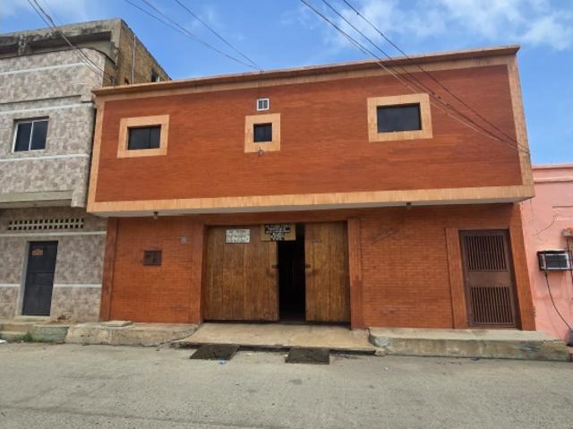 Edificio en venta en Silva, Falcón