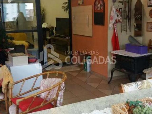 Apartamento venda em Passo Fundo
