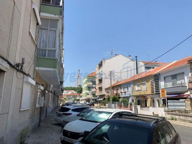 Vivenda venda em Cacilhas, Almada