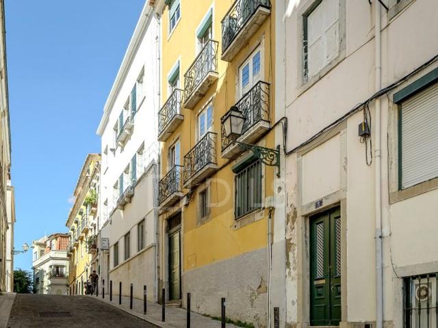 Vivenda venda em Santa Catarina, Lisboa