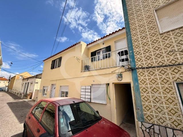 Vivenda venda em Santiago Dos Velhos, Lisboa